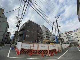 Property Agent to construct studio apartment in Toshima-ku