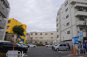 Educational corporation buys 450 m2 of land in Jiyugaoka, Meguro-ku