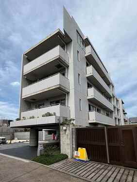 Kansai Electric subsidiary sells Azabu apartment building