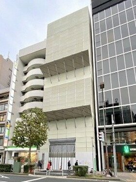 Mitsubishi acquires building near Aoyama Gakuin University