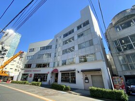 Roppongi office-retail building sold