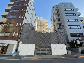 Shinnihon developing apartment building in Sendagaya, Shibuya-ku