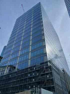 Quo Card moving into wooden high-rise building in Nihombashi