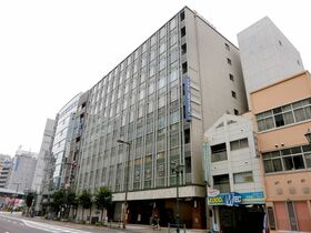 Railway company Keihan acquires building near Osaka headquarters