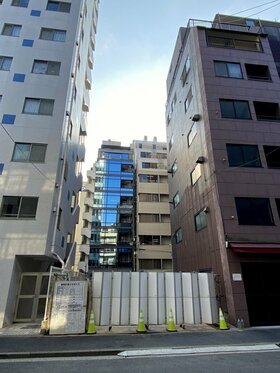 Samty developing apartment building in Irifune, Chuo-ku