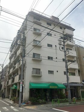 Tsukishima, Chuo-ku rental apartment building sold
