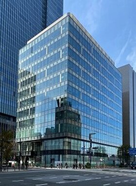 Savills acquires Hoosiers’ private fund business