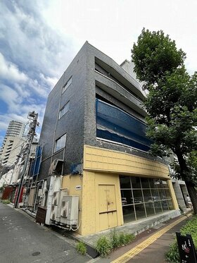 Artplan sells two adjacent buildings in Aoyama