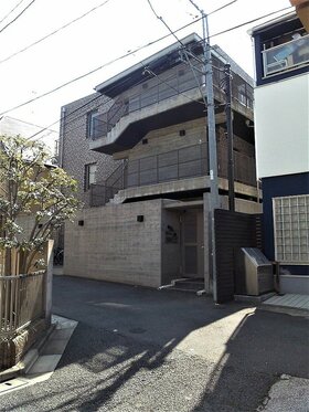 Jingumae, Shibuya-ku rental apartment building sold