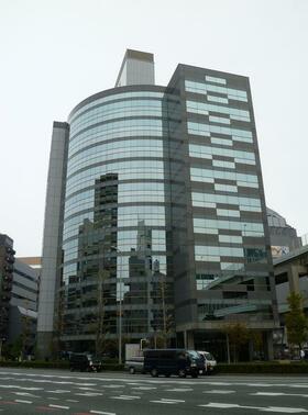 Invesco purchases 15,000 m2 office building in Yokohama