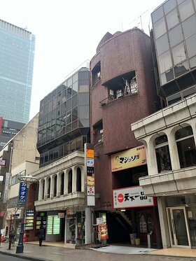 Osaka company buys Akasaka buildings
