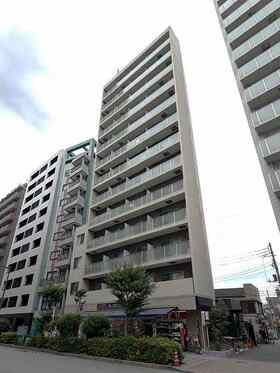 A.D. Works acquires Nishi-Shinjuku apartment building