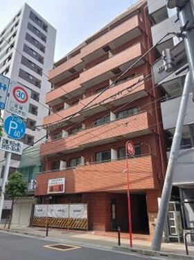 Global Link Management purchases building in Chiyoda-ku