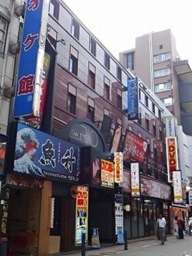 Shimbashi retail building changes hands