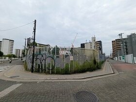 Pressance Corporation acquires 2,700 m2 of land in Osaka