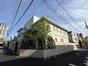 Showa Tatemono sells properties in Shirokane and Aoyama