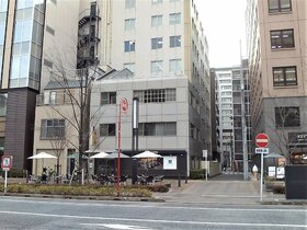 Matsui Kensetsu acquires office building on McArthur Road