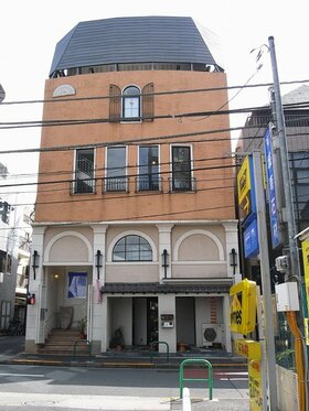 UNIMAT Sells Retail Building near Aoyama Cemetery