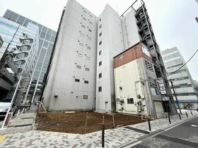 Suenagagumi developing office, retail building in Shimbashi