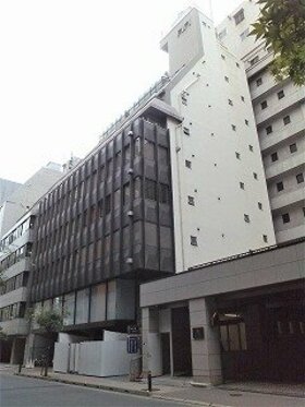 Takashimaya acquires office building in Nihombashi