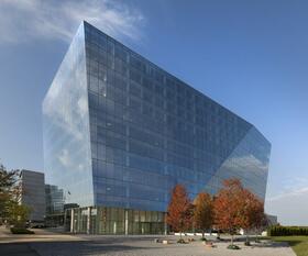 Mitsubishi Estate acquires Washington, D.C. office from Tishman