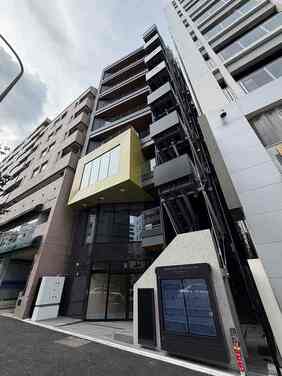A.D. Works sells retail building near Azabu-Juban Station