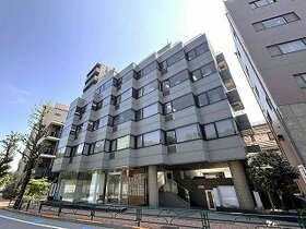 Sumitomo Corp acquires Aoyama building