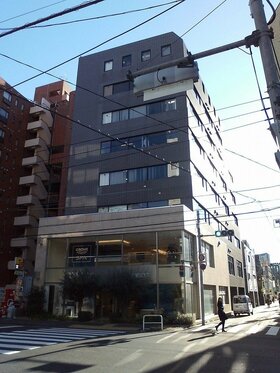 Hulic obtains PAG's office building for sale along Aoyama's Kotto-dori