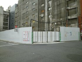 Beauty salon constructing building in Ginza