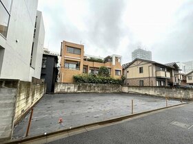 Fujiken purchases Minami-Aoyama land