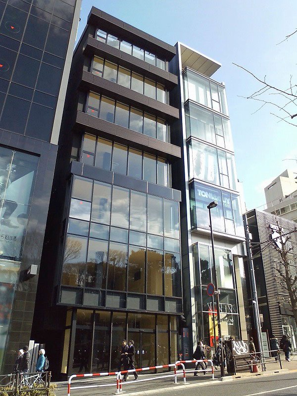 GreenOak acquires Harajuku retail building from call center operator