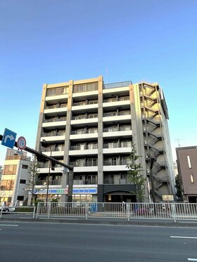 Cosmos Initia sells Haneda apartment building