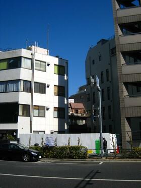 Apartment building for wine lovers being developed in Shibuya