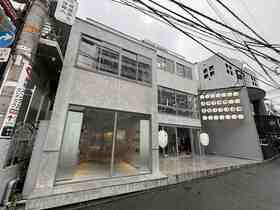 Levechy acquires Jingumae retail building