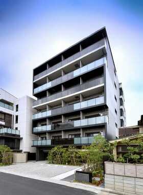 REIT MAF to reshuffle assets, trading with sponsor group