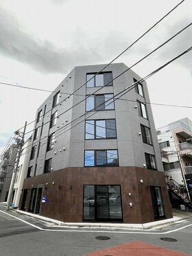 Creal acquires new apartment building in Shinjuku-ku