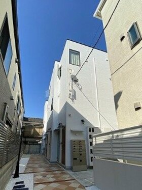 Meiho Enterprise sells new Ikebukuro apartment building