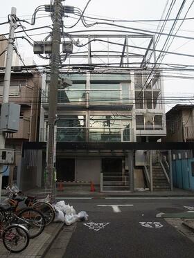 Rental building on Omotesando backstreet sold