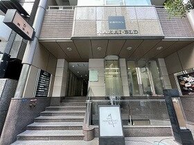 Hoosiers acquires office building in Shimbashi