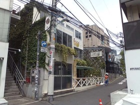 Hiroshima developer sells popular pancake store on Harajuku backstreet