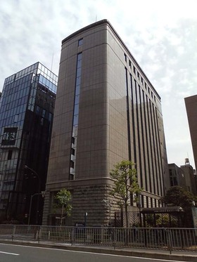 Shiba-Daimon office building changes hands