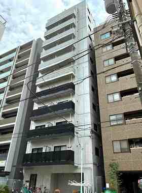 Kuramae apartment building changes hands