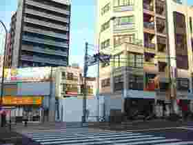 Mitsubishi developing apartment building in Nishi-Waseda, Shinjuku-ku