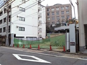 Mitsubishi developing apartment building in Iidabashi, Chiyoda-ku