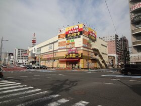 Daiwa House REIT to acquire retail store site and sell seven residences