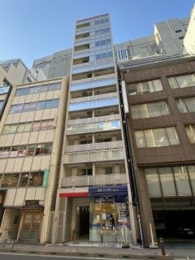 B-Lot sells apartment in Ginza