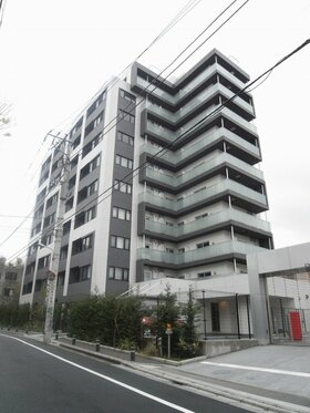 Mitsui sells apartment in Daikanyama